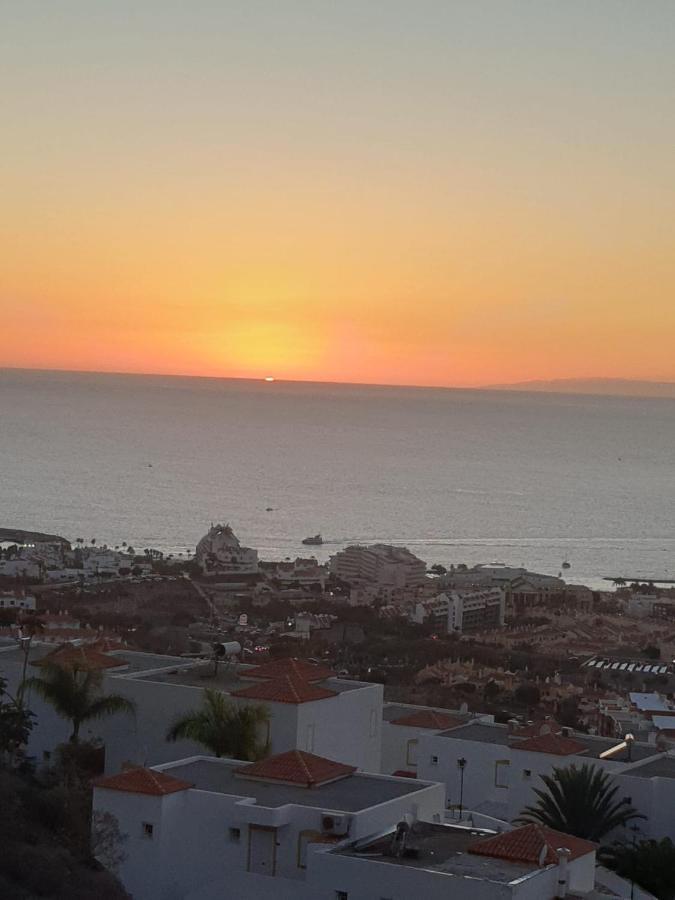2 Bedroom Apartment With Breathtaking View Of The Sea - Sunset Costa Adeje  Exterior foto
